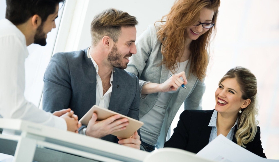 creative-business-people-working-on-business-DZNE5P6